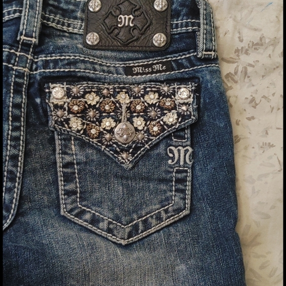 Girls Miss Me capris - Picture 6 of 6